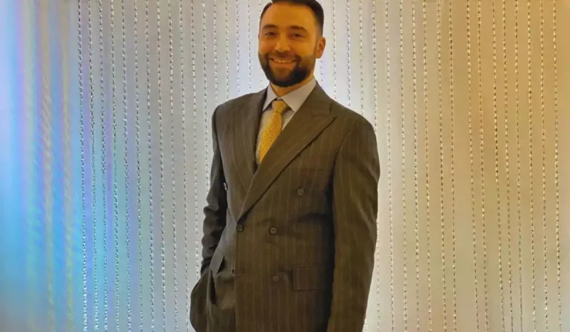 Azadı “Son zəng”inə çağırdı