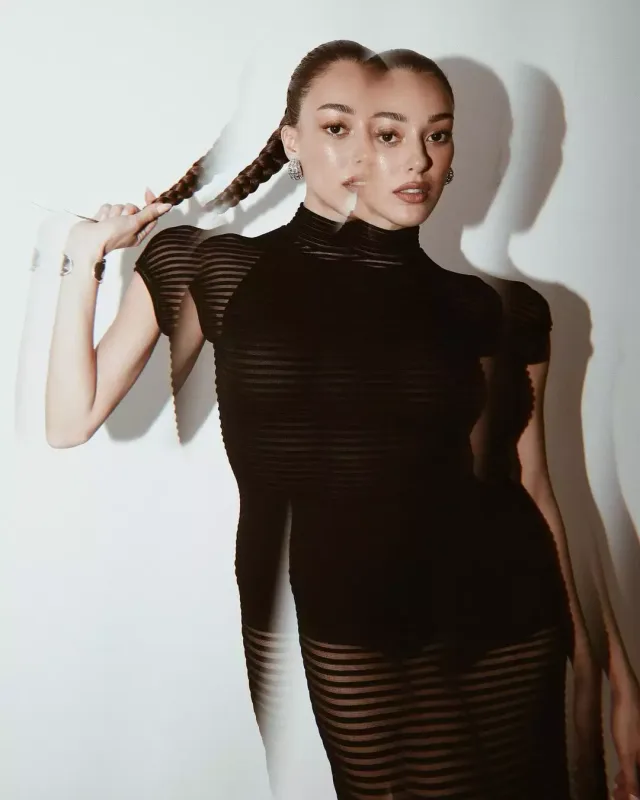 Dilandan transparan libasda fotolar