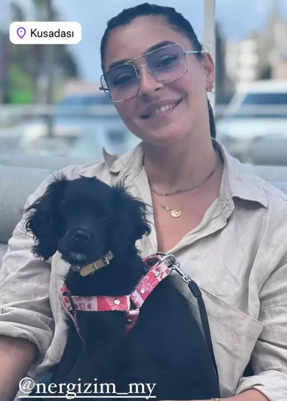 Miri Yusif xanımını paylaşdı