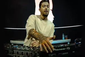 Mahmut Orhan Bakıya gəlir