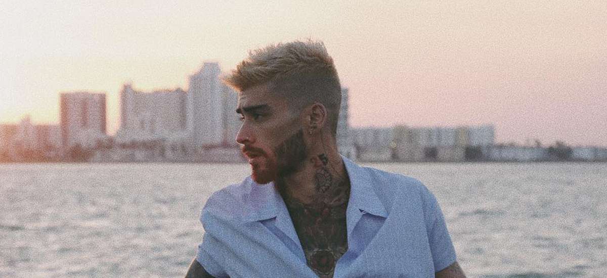 Zayn Malik yeni görüntüsü ilə gündəmdə - FOTO