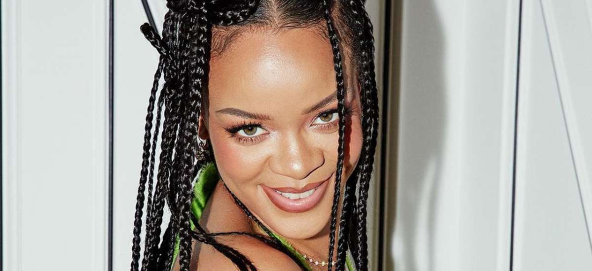 Rihannadan “The Grinch” tərzi
