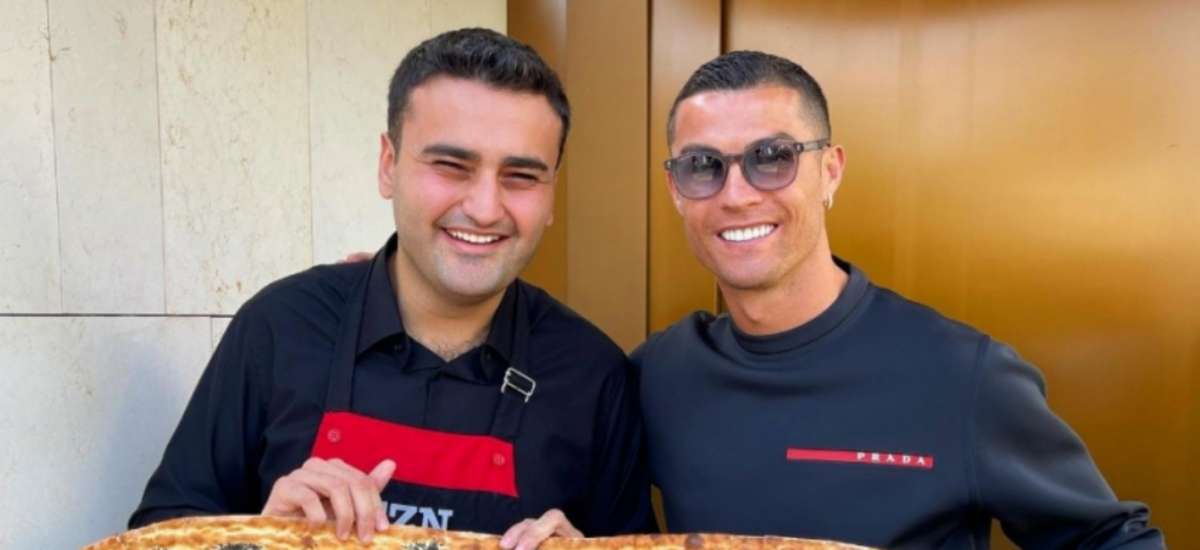 Ronaldo və Burak restoran açır