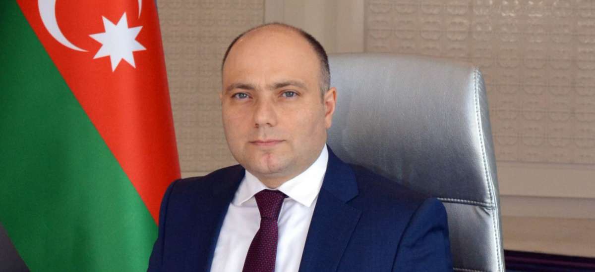 Nazir Türkiyəyə yola düşür