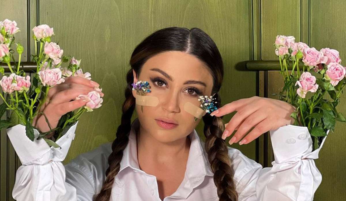 Damla “İlan” üçün müxtəlif obrazlarda