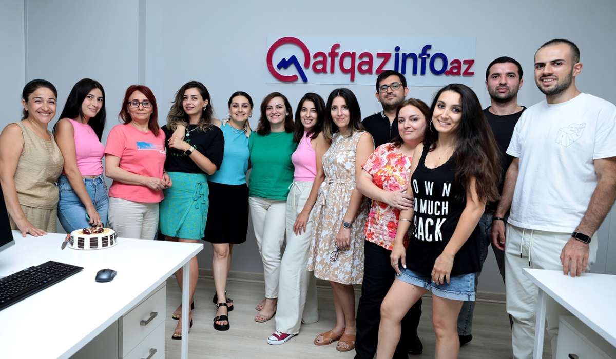 12 yaşlı “Qafqazinfo”!