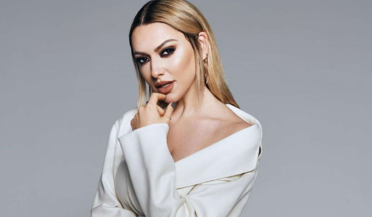 Hadise bu ay 5 milyon qazanacaq