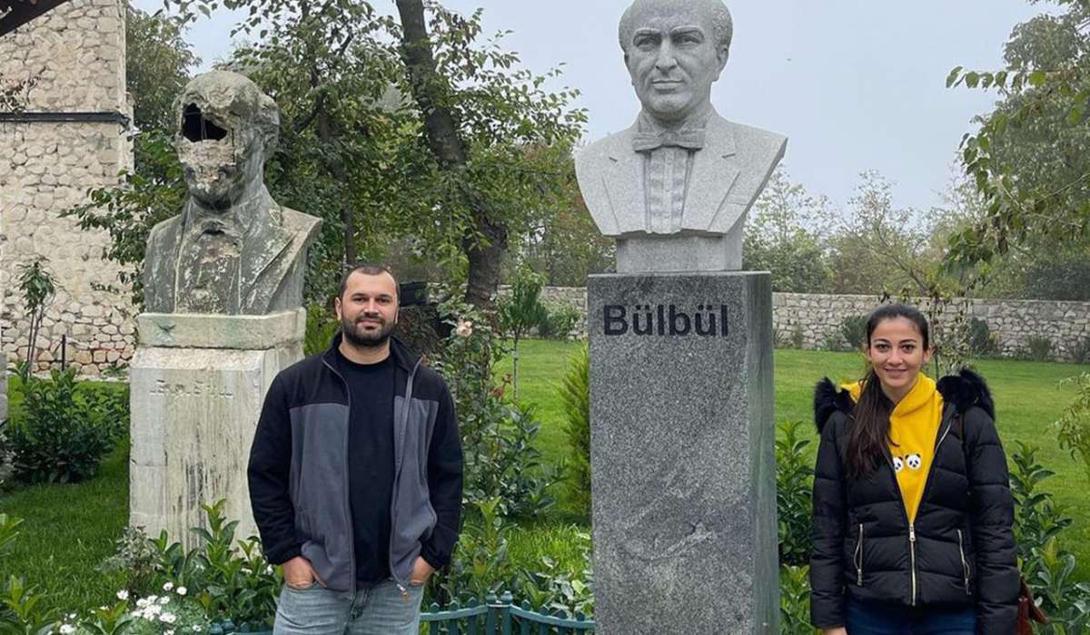 Polad Bülbüloğlunun qızı babasının ev muzeyində