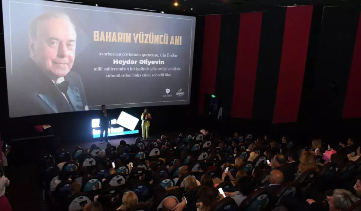 “Baharın yüzüncü anı” təqdim edildi