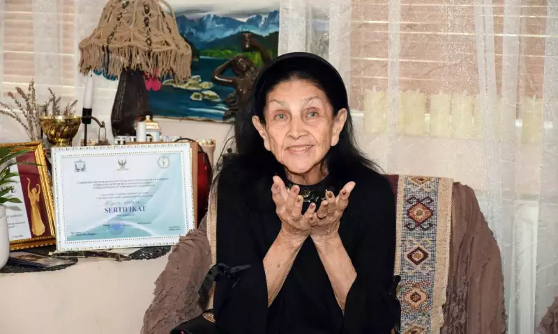 95 yaşlı Roza Cəlilova evində ziyarət olundu