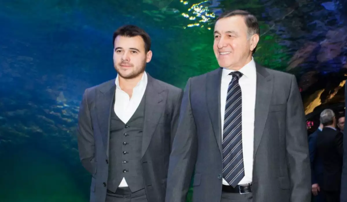 Araz Ağalarov oğlundan danışdı