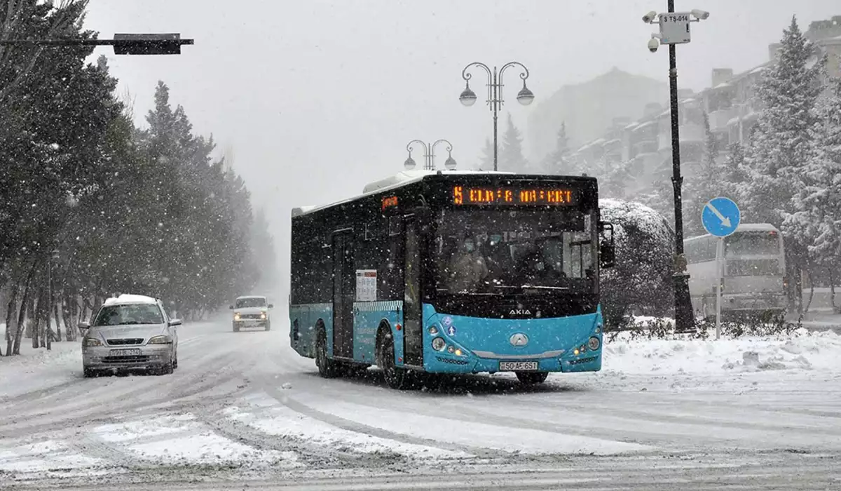 Bu gün avtobuslar bu saata kimi işləyəcək - Xəbərdarlıq!