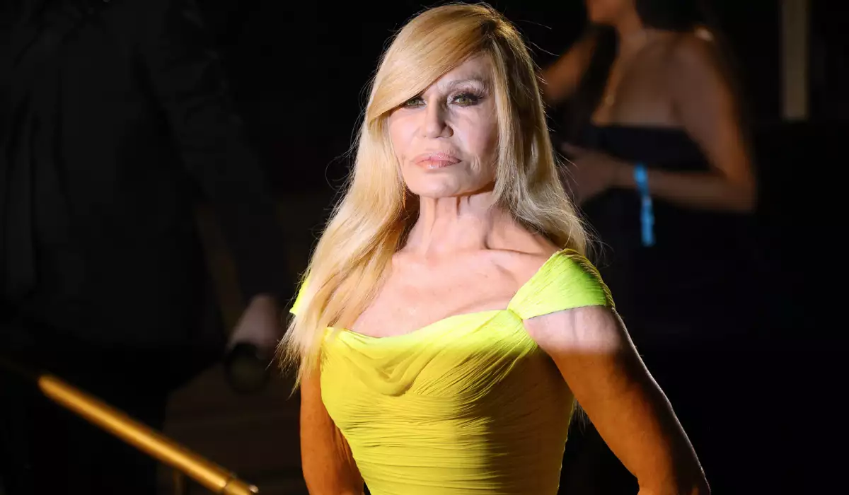 Donatella “Versace”ni tərk edir!