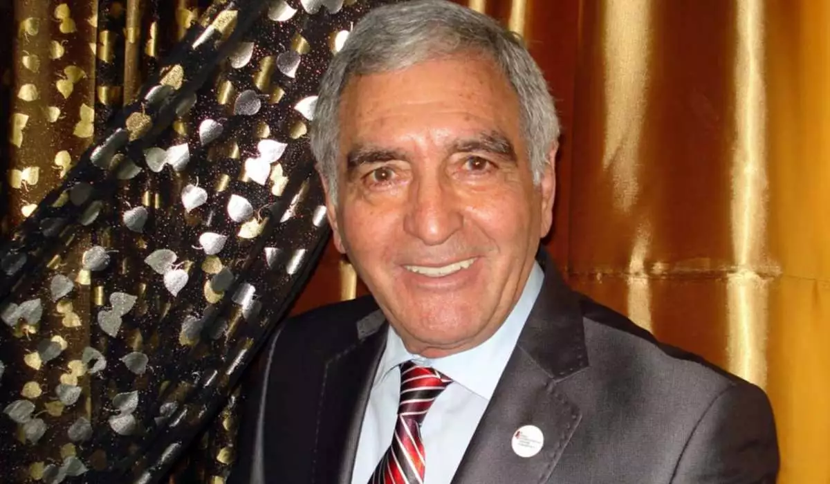 “Dedi ki, qocalar ərizə yazıb getsin”