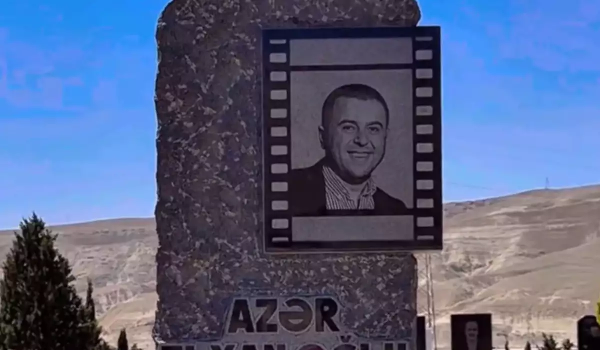 “Ağsaqqal”a məzar daşı qoyuldu