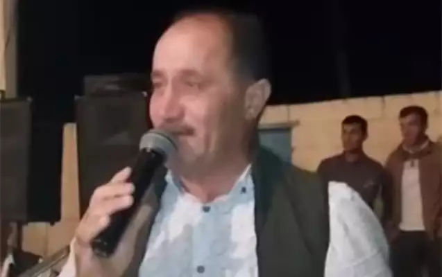 Onunla toya getməyən müğənnini bıçaqladı