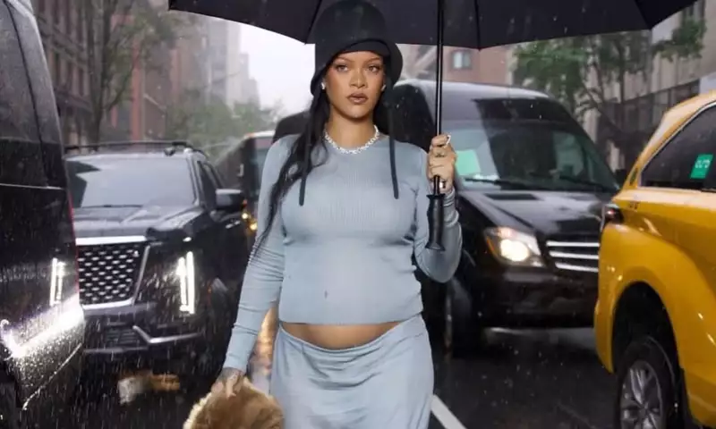 Rihanna yenə hamilədir!