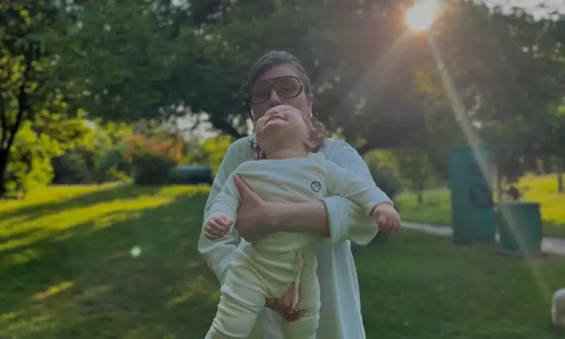 “Nur” qızı ilə…