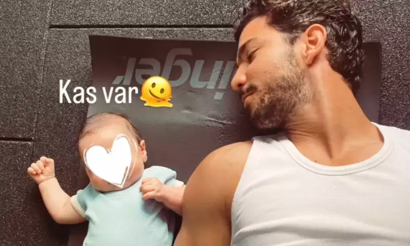 Kaan Yıldırım oğlu ilə