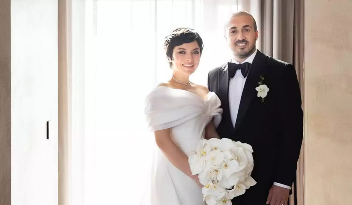 Ezgi iki illik ərindən boşandı