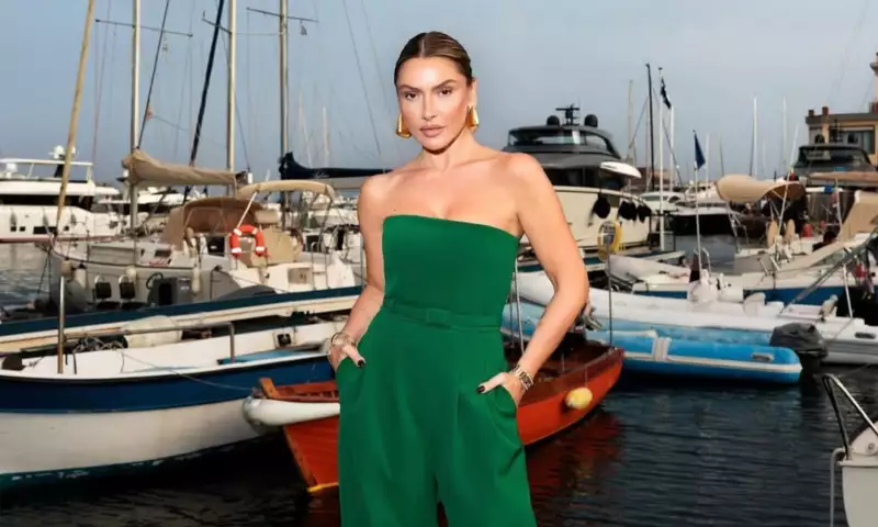 Hadise Neapolda