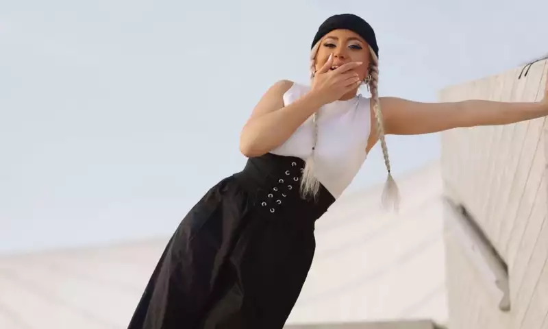 “Öz işinizlə məşğul olun!”
