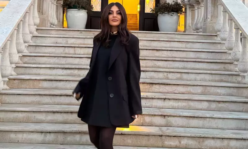 Gülay qonuşlarından narazıdır