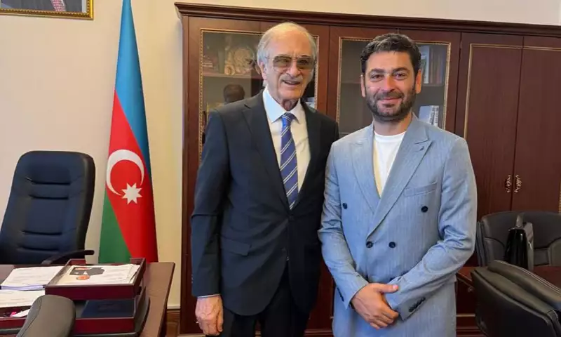 Ozan Akbaba Polad Bülbüloğlu ilə...