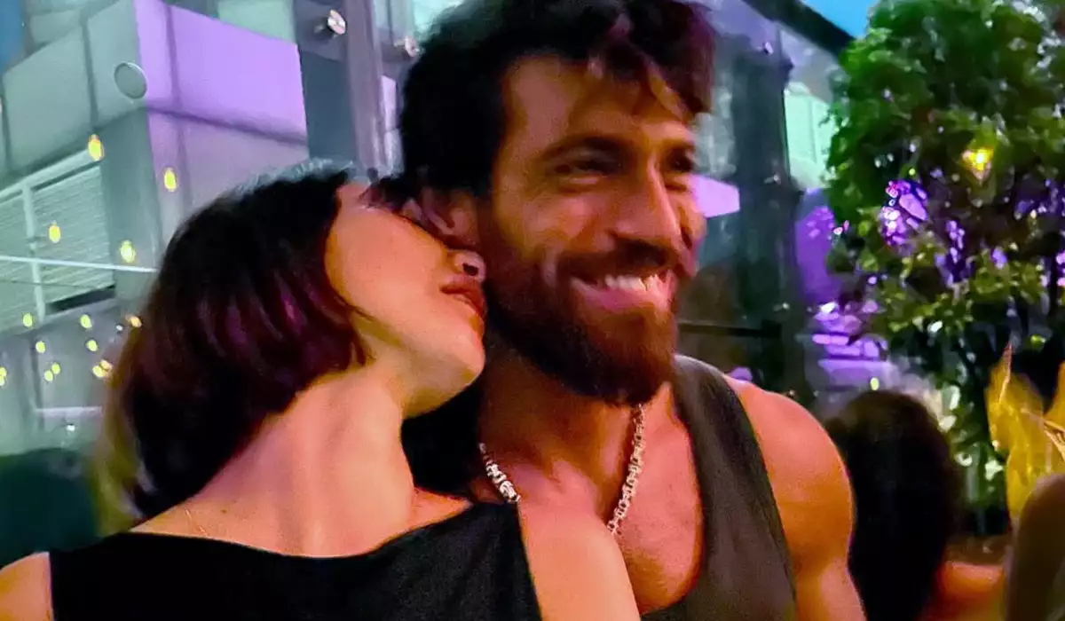 Can Yaman sevgilisi ilə