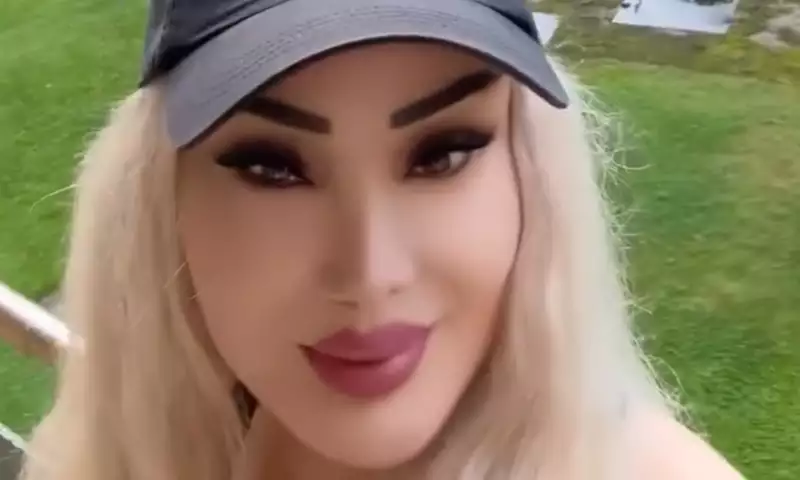Məleykə Əsədova estetik etdirib?