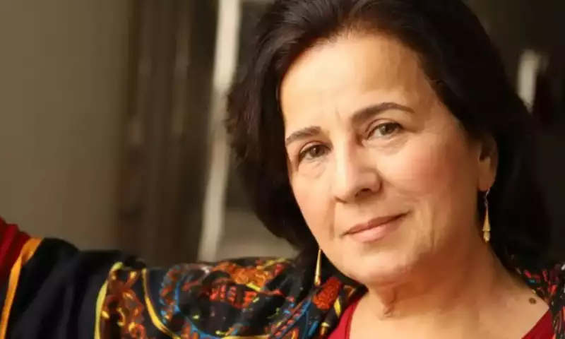 “Abırsız aktrisa bakirə qızı oynaya bilməz”