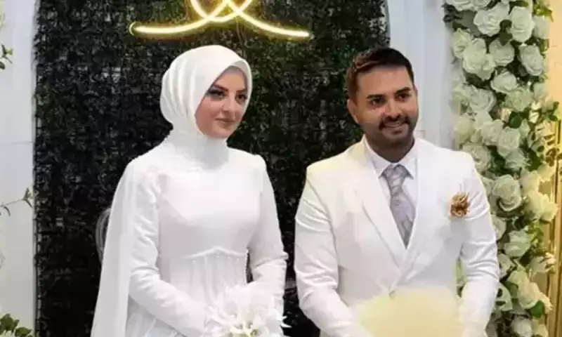 Ailə quran aparıcının göz yaşları
