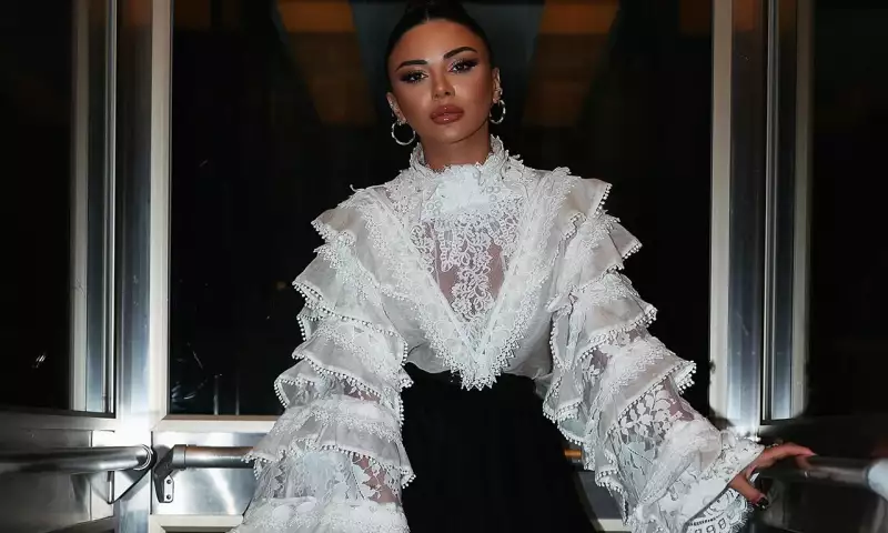“Bəzən deyirəm ki, xoşbəxt deyiləm”