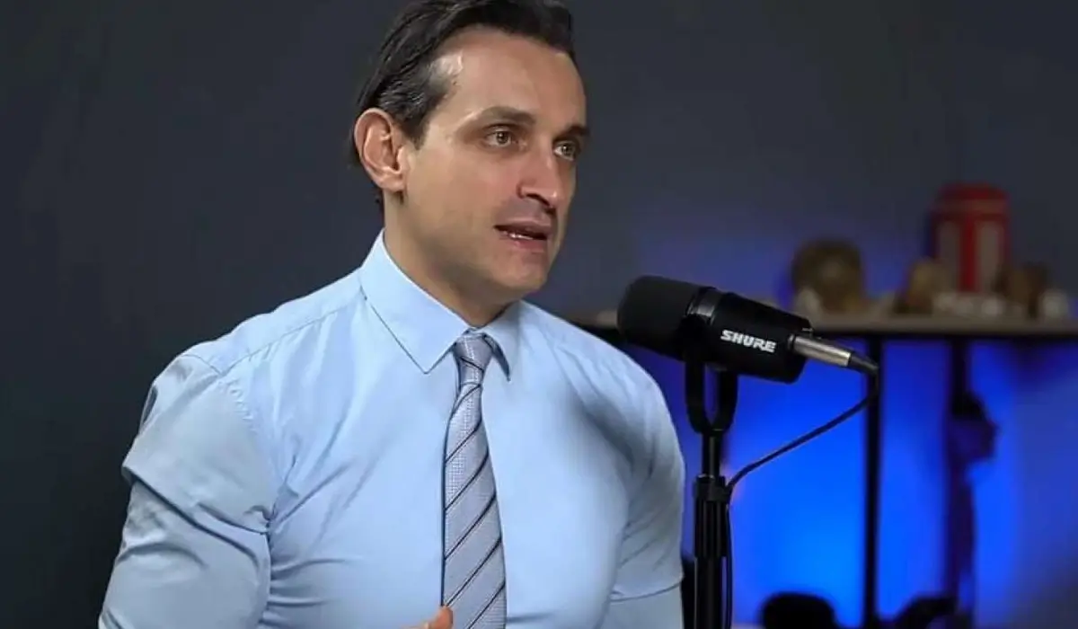 Qadınlar işləməsin deyən Fərhad Pərvizini qadınlar işdən çıxardı