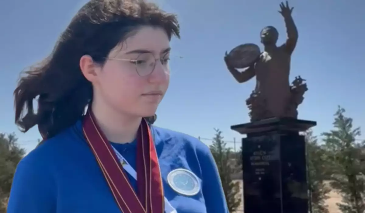 Bakıya çatan kimi anasını ziyarət etdi