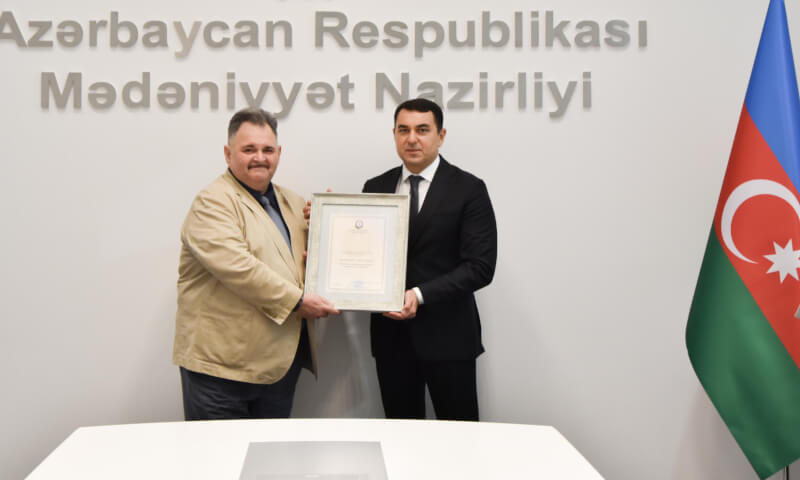 Ayaz Salayev Fəxri diploma layiq görüldü