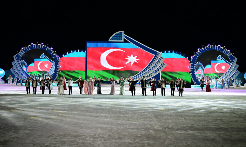 Türkmənistandakı konsertləri maraqla qarşılandı