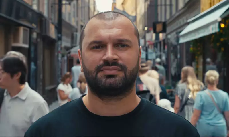 Metenin klipindəki LGBTQIA+ bayrağı müzakirə yaratdı
