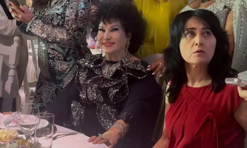 Zeynəb Xanlarova nəvəsinin toyunda!