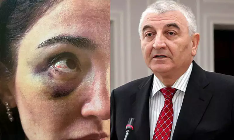 Məzahir Pənahovun oğlu keçmiş arvadına uduzdu