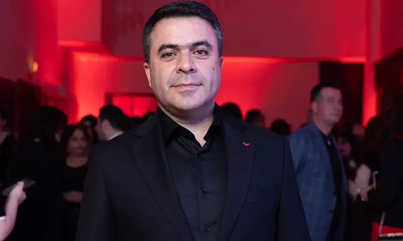“Bu, sənin ən pis zarafatın oldu, Cabir”