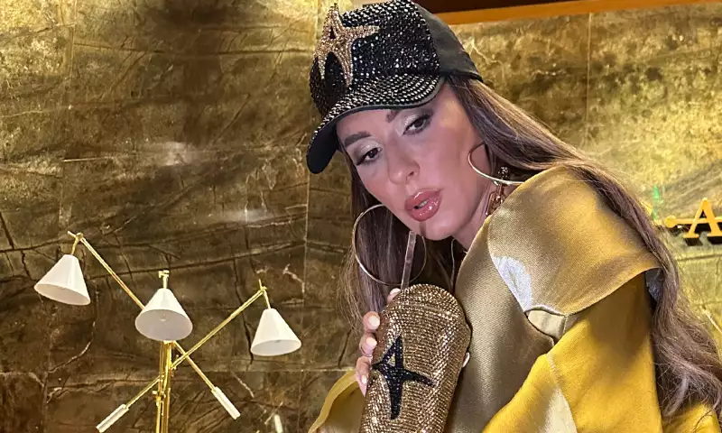 Ağayevanın  R&B tərzi